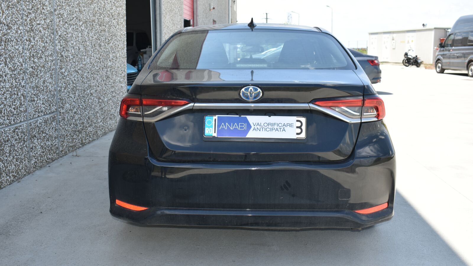 Autoturism Toyota Corolla Hybrid — imagine 3