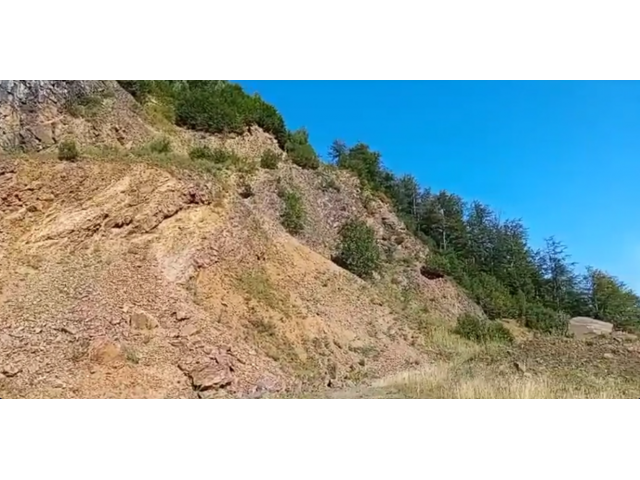 Fostă carieră de andezit piroxenic — imagine 5