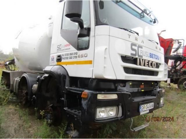 Nouă autovehicule și utilaje pentru beton — imagine 1