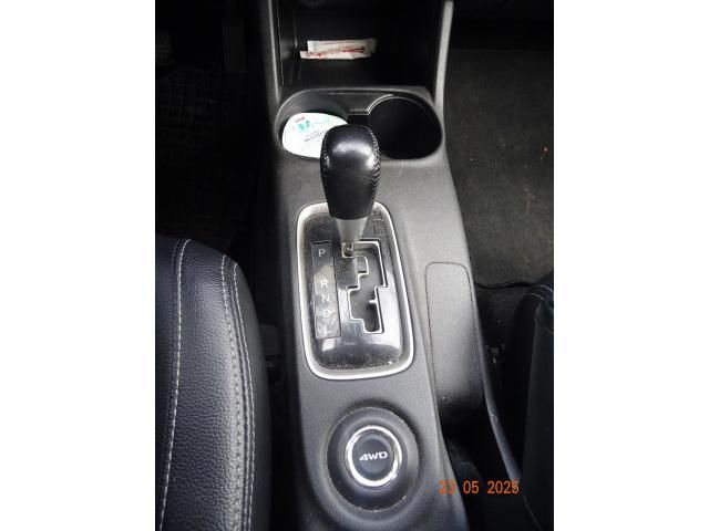 Autoturism Mitsubishi Outlander — imagine 4