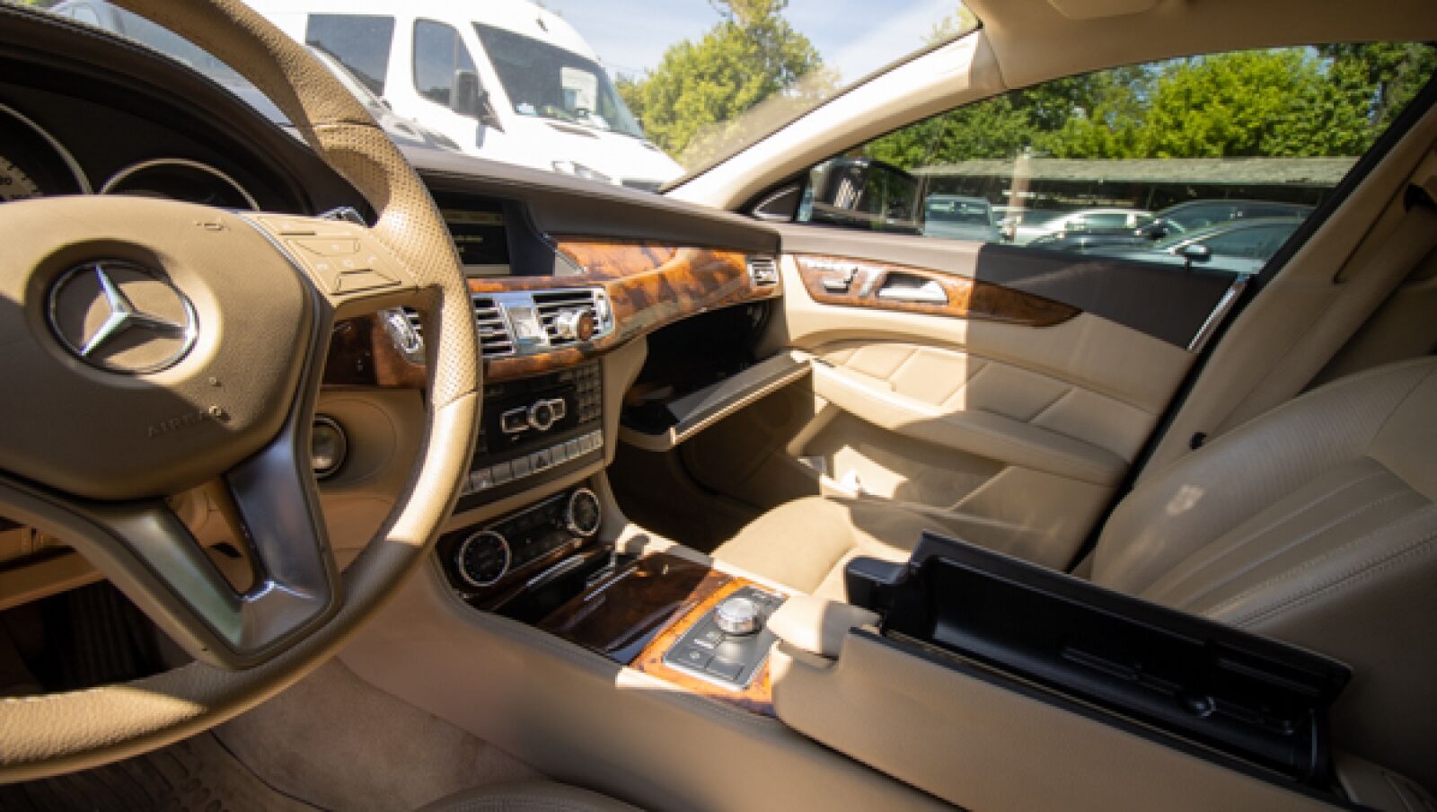 Mercedes-Benz CLS 350 CDI 4MATIC — imagine 4
