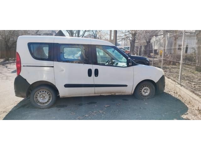 Autovehicule Dacia, Mercedes, Opel, Skoda, Lada, GWM — imagine 5