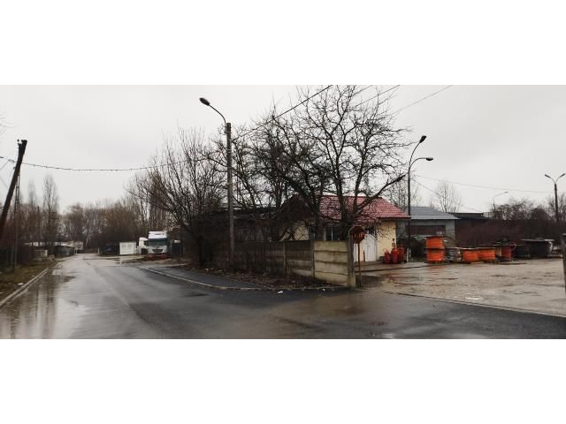 Trei proprietăți industriale — imagine 6