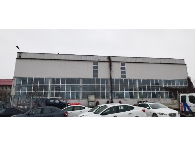 Trei proprietăți industriale — imagine 8