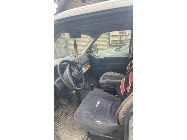 Autoturism Volkswagen Caravelle — imagine 2