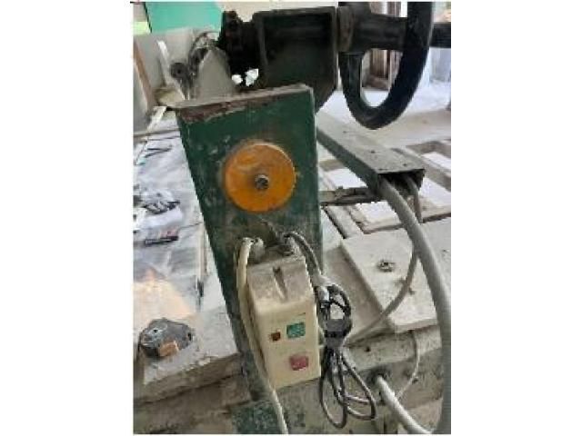 Motor, echipament manual și autoturism — imagine 1