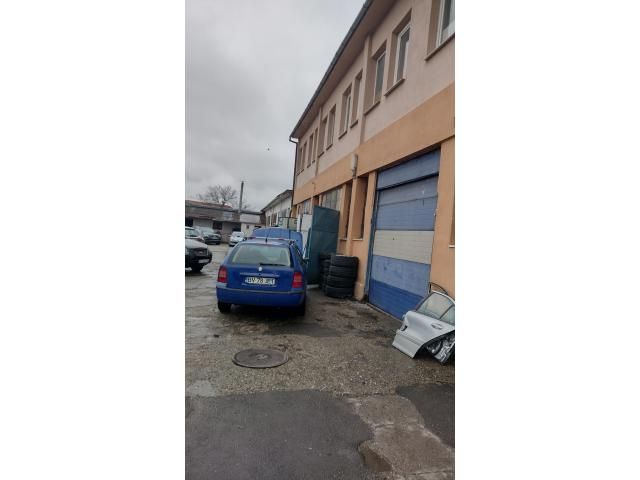 2 corpuri de cladire functiune mixta birouri-servicii — imagine 8