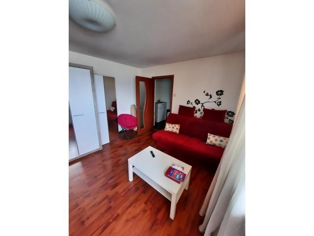 Apartament și imobil cu bunuri mobile — imagine 3