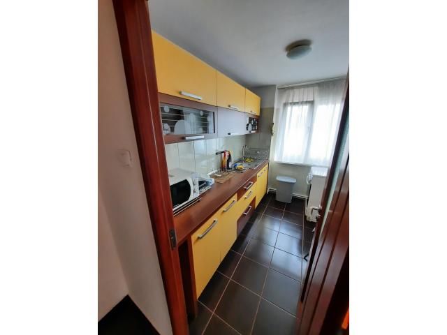 Apartament și imobil cu bunuri mobile — imagine 6