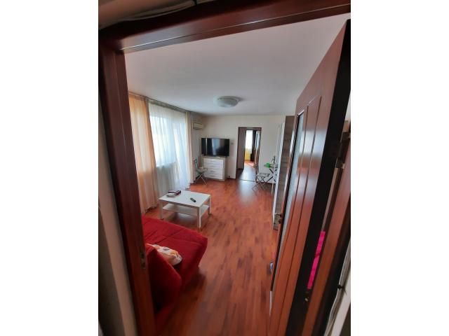 Apartament și imobil cu bunuri mobile — imagine 7