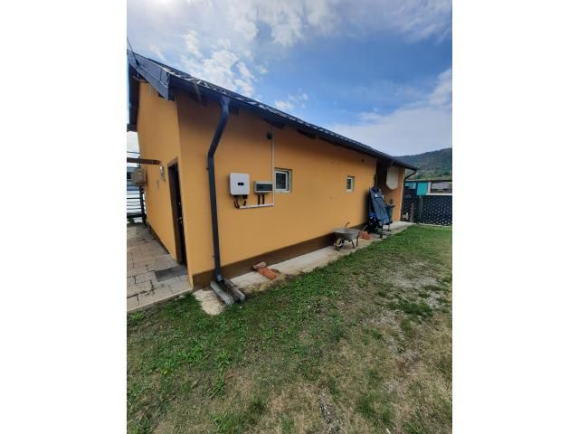 Apartament și imobil cu bunuri mobile — imagine 8