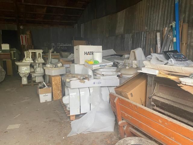 Stoc de articole sanitare și electrice cu imprimantă — imagine 3