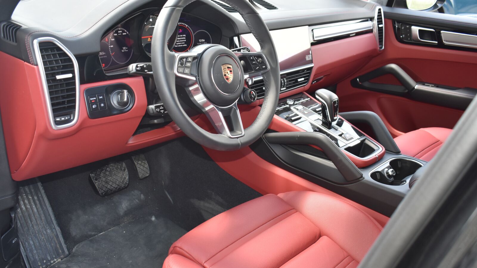 Porsche Cayenne — imagine 2