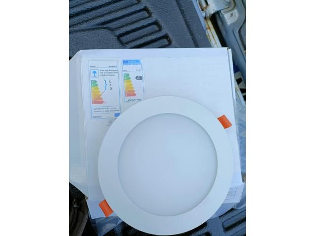 Stoc bec, tub LED — imagine 2