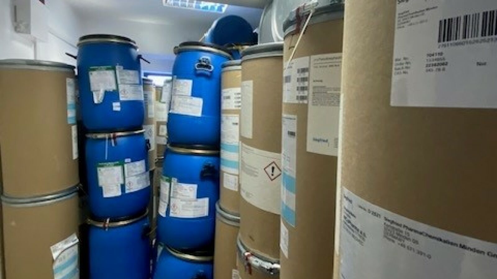 Efedrina clorhidrat lot 3 500 kg — imagine 1