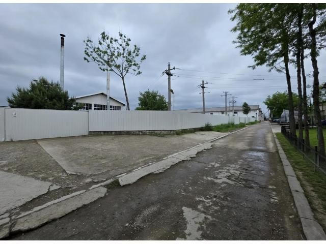 Construcție industrială și teren intravilan — imagine 1