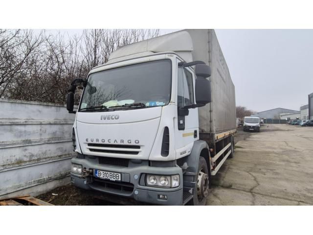 Zece autoutilitare și autotractoare — imagine 9