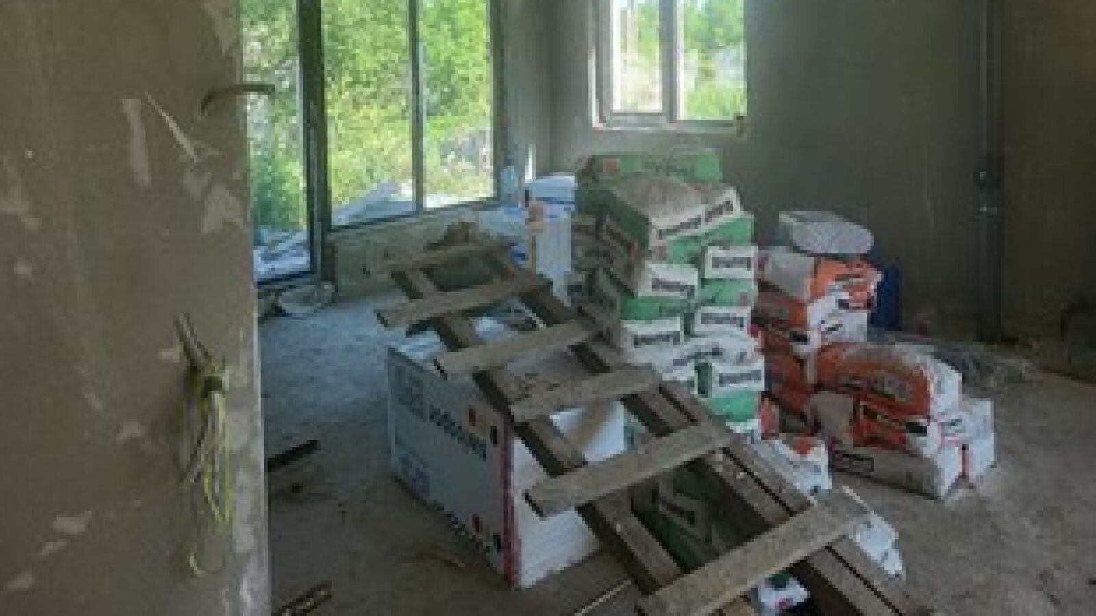 Cotă de 1/2 din casă în curs de edificare și teren — imagine 3