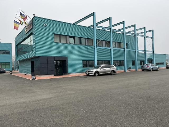 Terenuri, imobile industriale si pachet auto — imagine 5