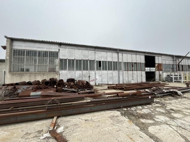 Terenuri, imobile industriale si pachet auto — imagine 2