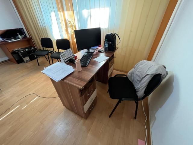 Apartament cu 3 camere — imagine 1