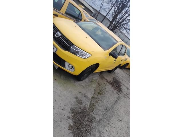 42 de autoturisme Dacia — imagine 2