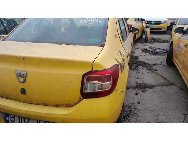 42 de autoturisme Dacia — imagine 6