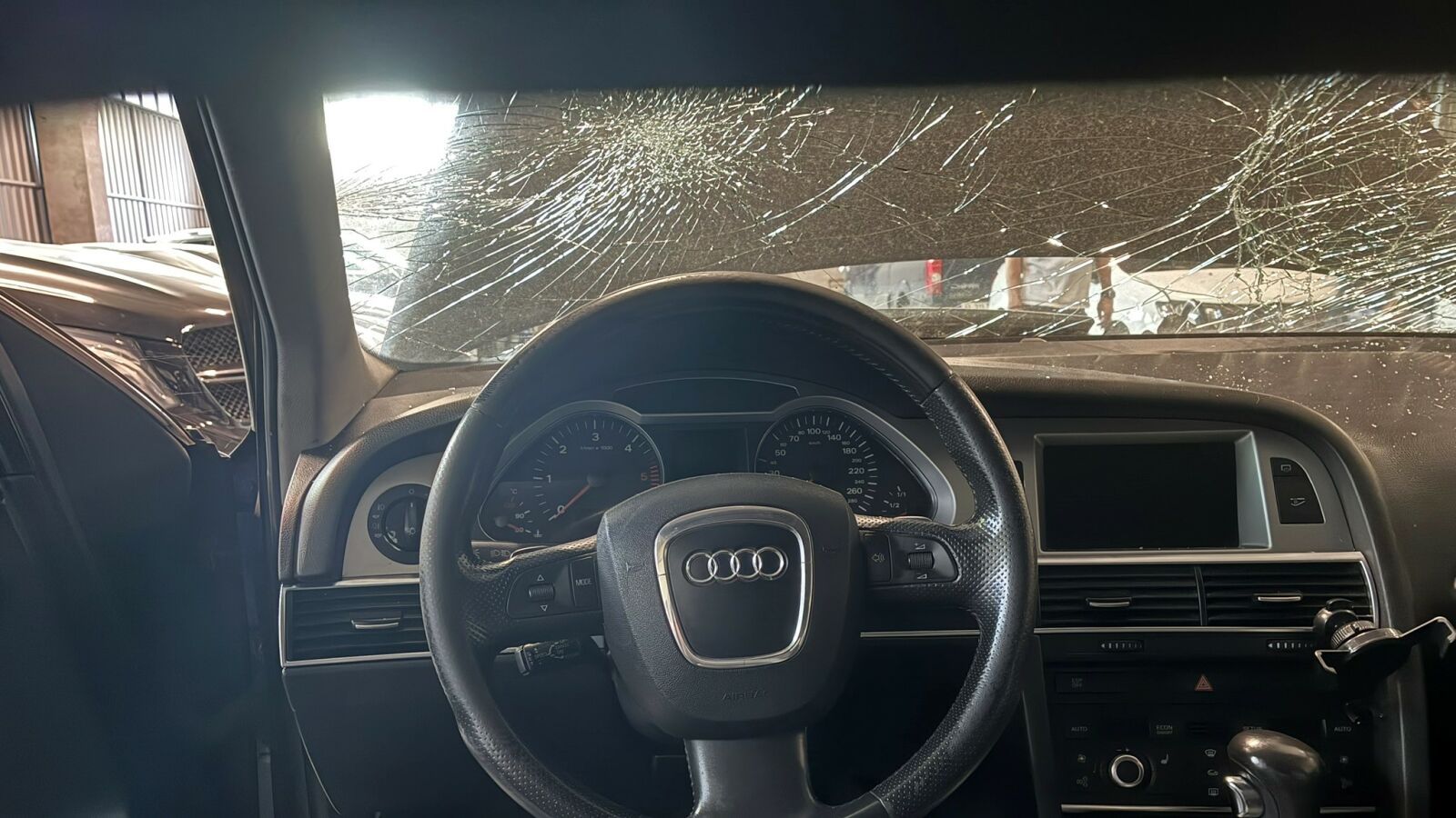 Audi A6 3.0 TDI Quattro Tiptronic — imagine 6
