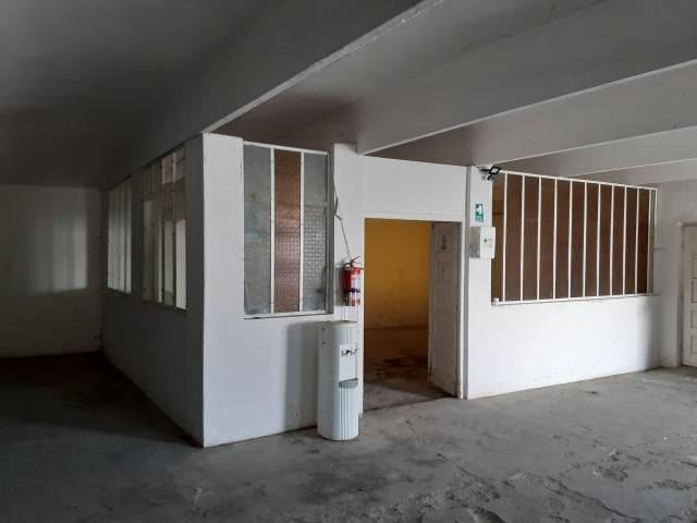 Hala industriala si casa parter — imagine 1