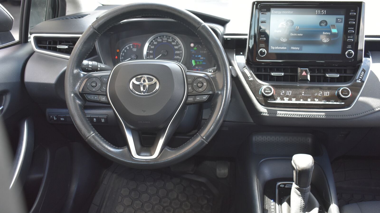 Autoturism Toyota Corolla — imagine 1