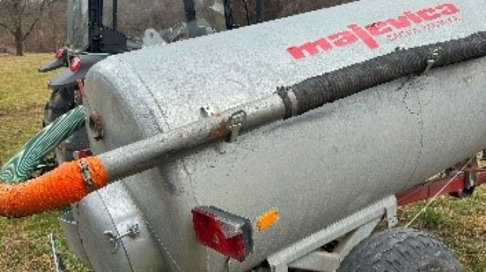 Remorcă MAJEVICA Tank 3,2 MC — imagine 1