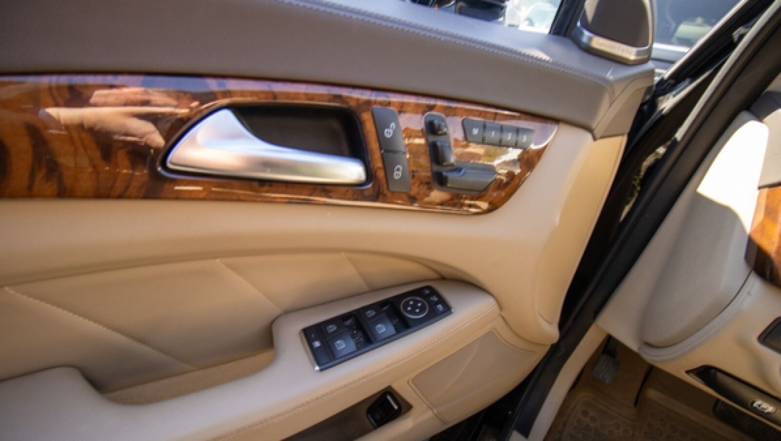 Autoturism Mercedes-Benz CLS 350 CDI 4MATIC — imagine 3