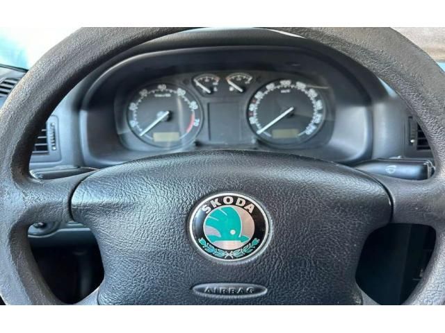 Skoda Octavia — imagine 1