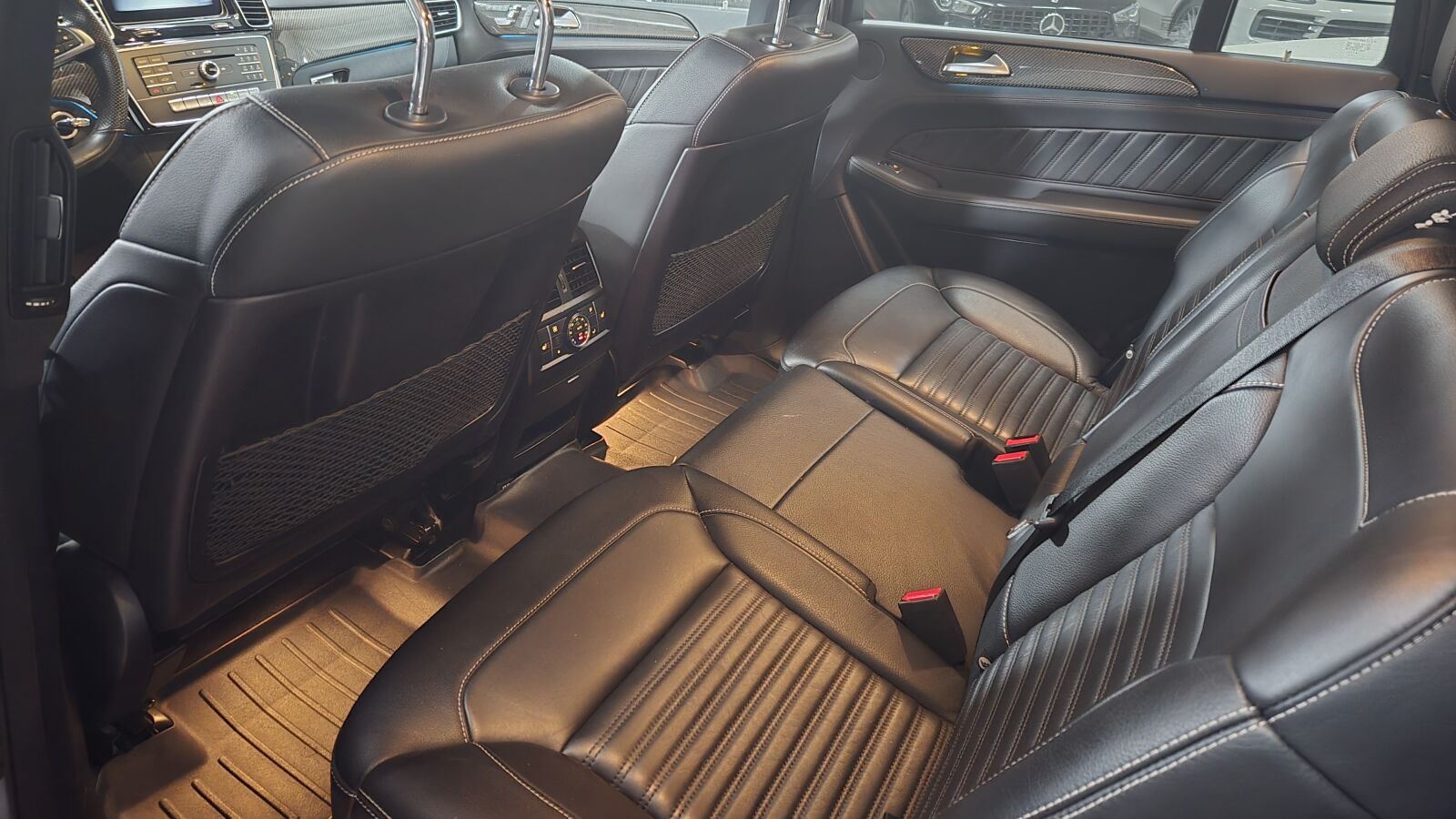 Mercedes-Benz GLS 350 D 4Matic — imagine 6