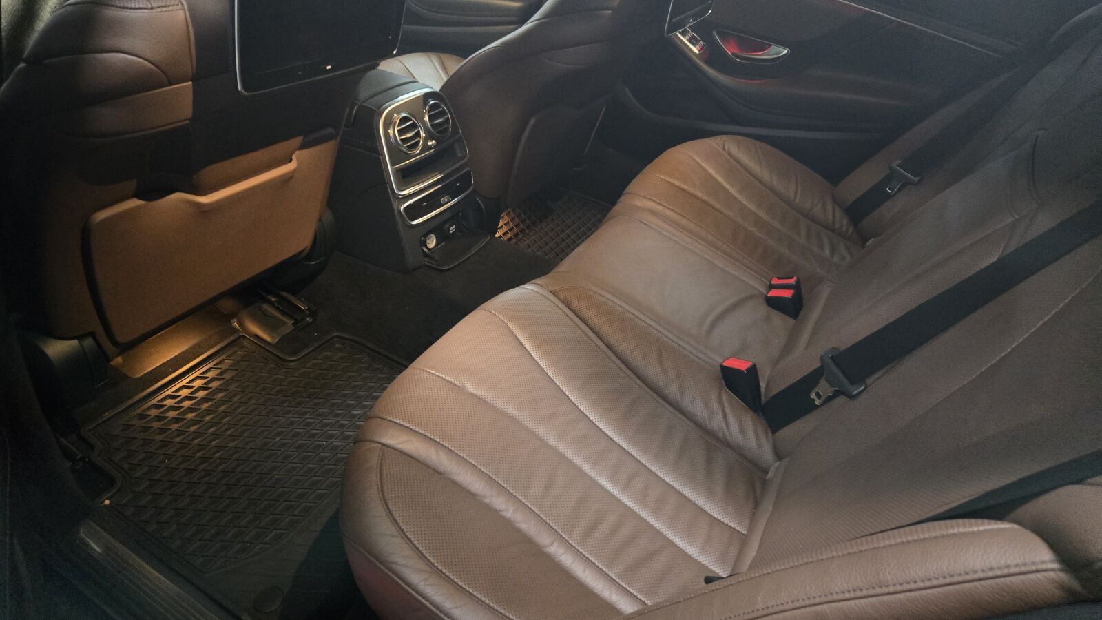 Mercedes-Benz 350 BLUETEC 4Matic — imagine 3