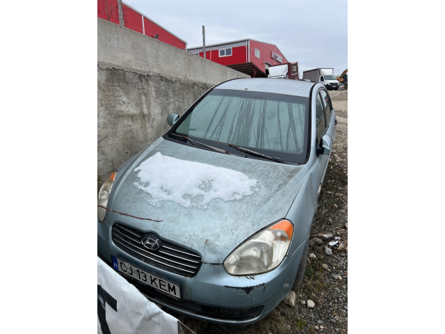 Autovehicule, bunuri mobile și utilaje — imagine 9